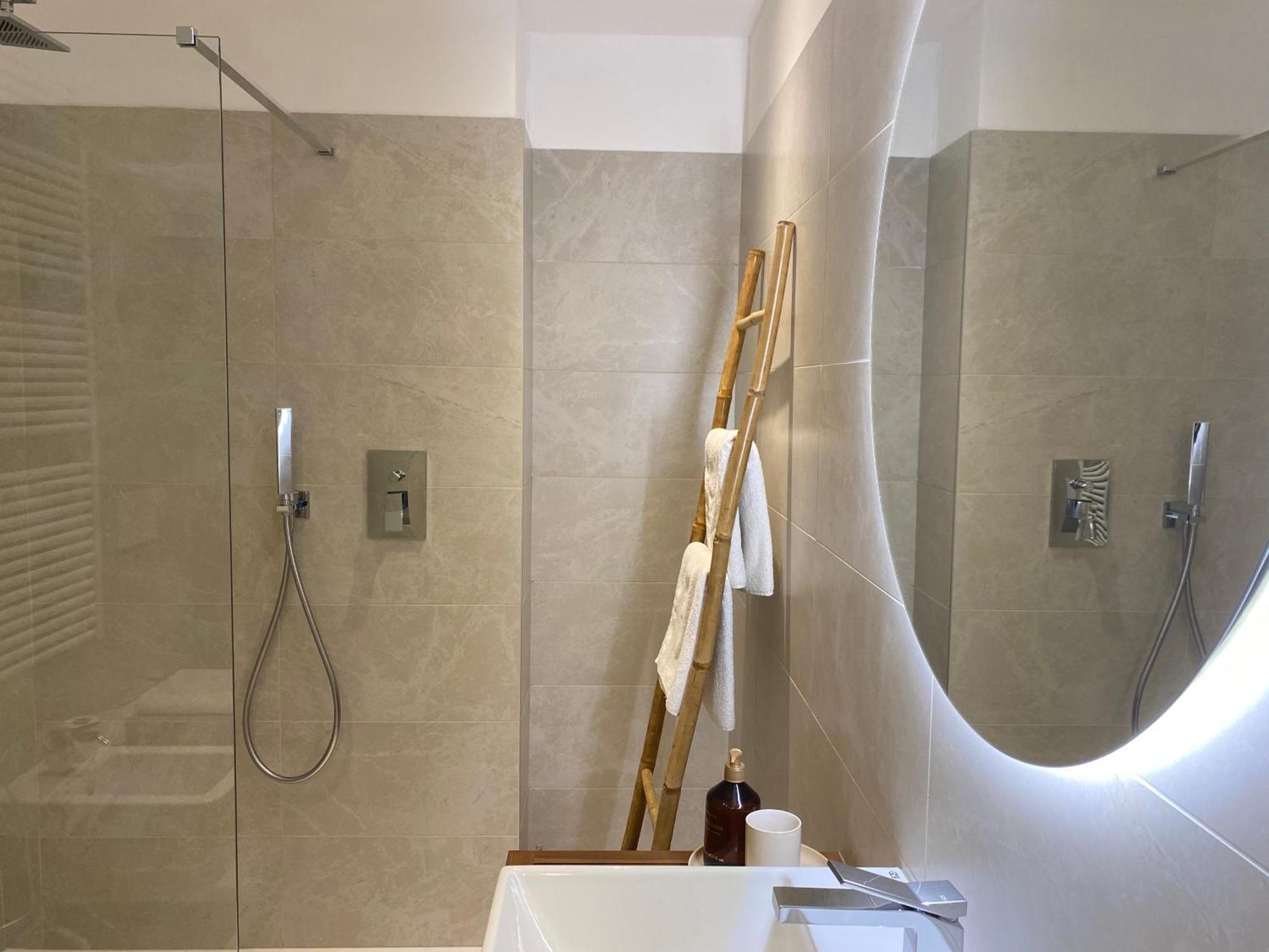 Maison Green كومو المظهر الخارجي الصورة